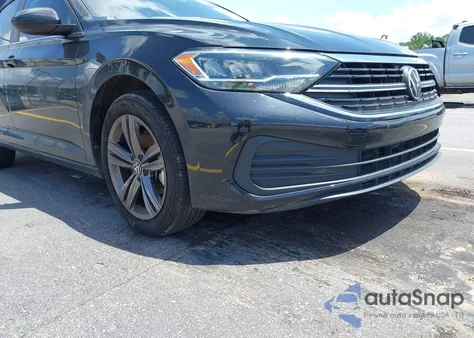 2024 Volkswagen Jetta 1.5T Se from USA, damaged, VIN 3VW7M7BU7RM008907